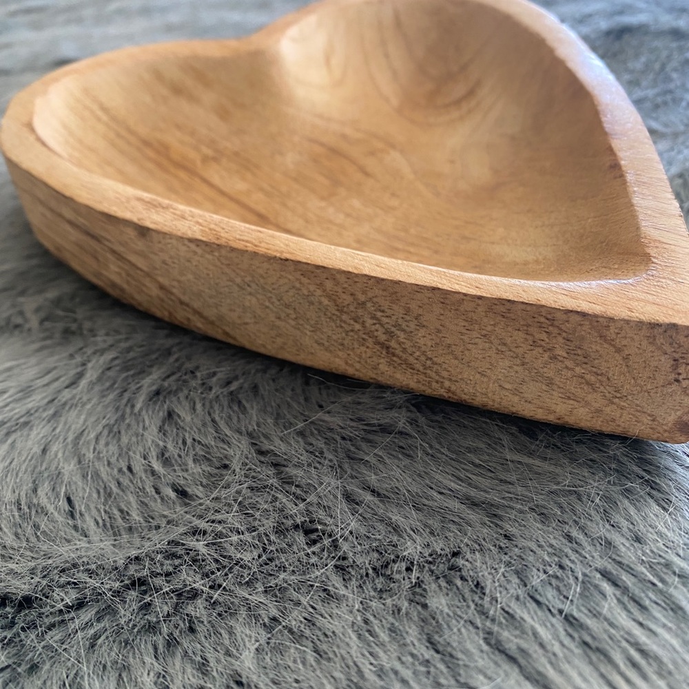Wood Heart Tray - Picture 3 of 6